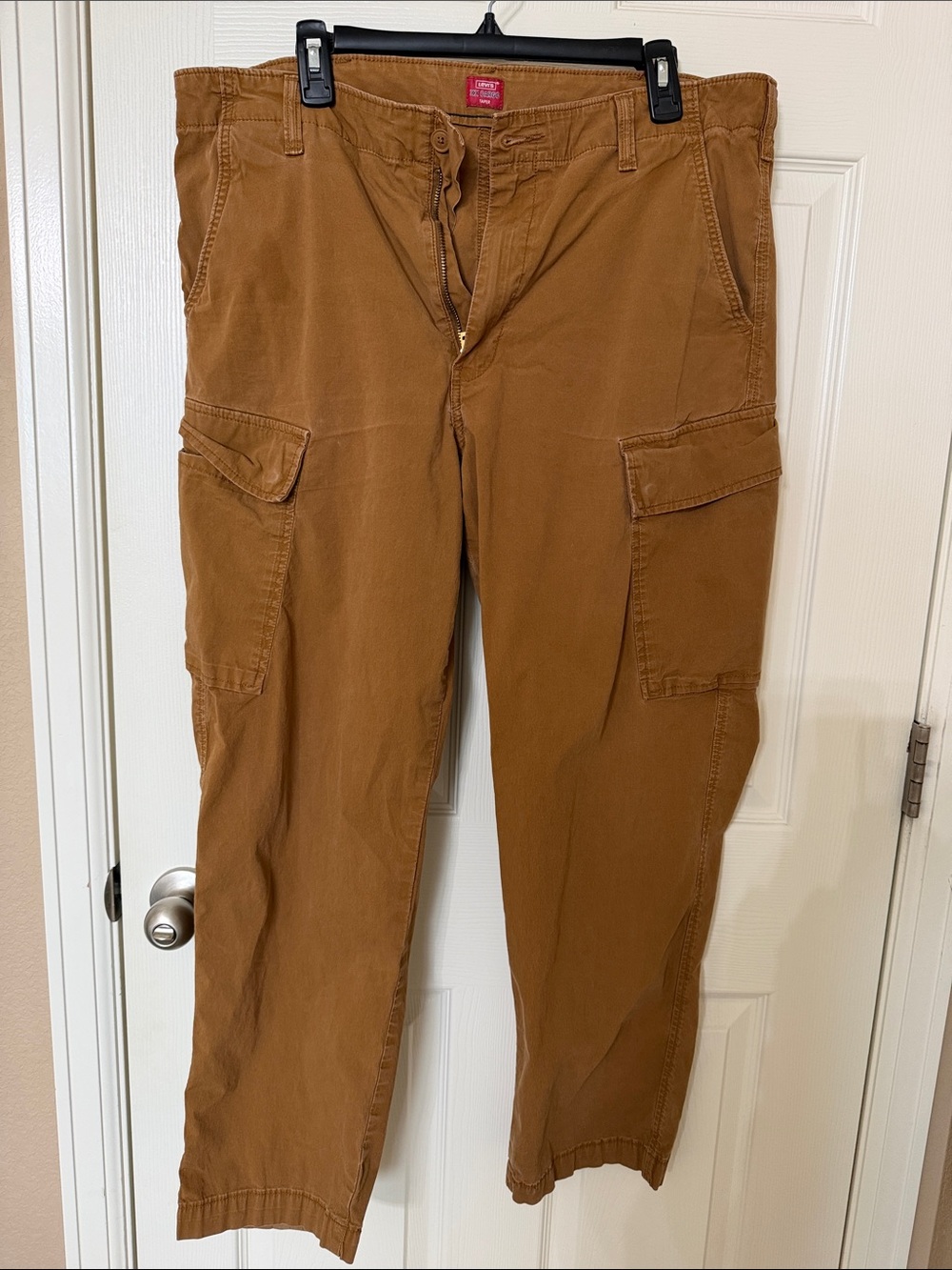 Men's Levi’s XX Cargo Brown Cargo Pants - Casual Utility Style